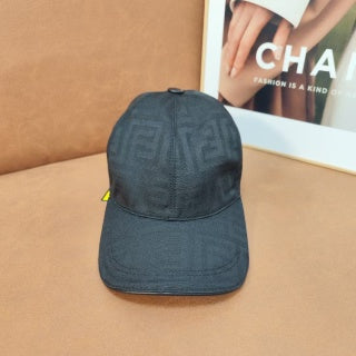 Casquette FENDI